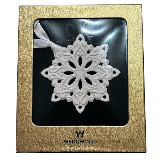 Vintage Wedgwood White Jasper Star Snowflake Christmas Ornament 3.25” NIB - Picture 1 of 7